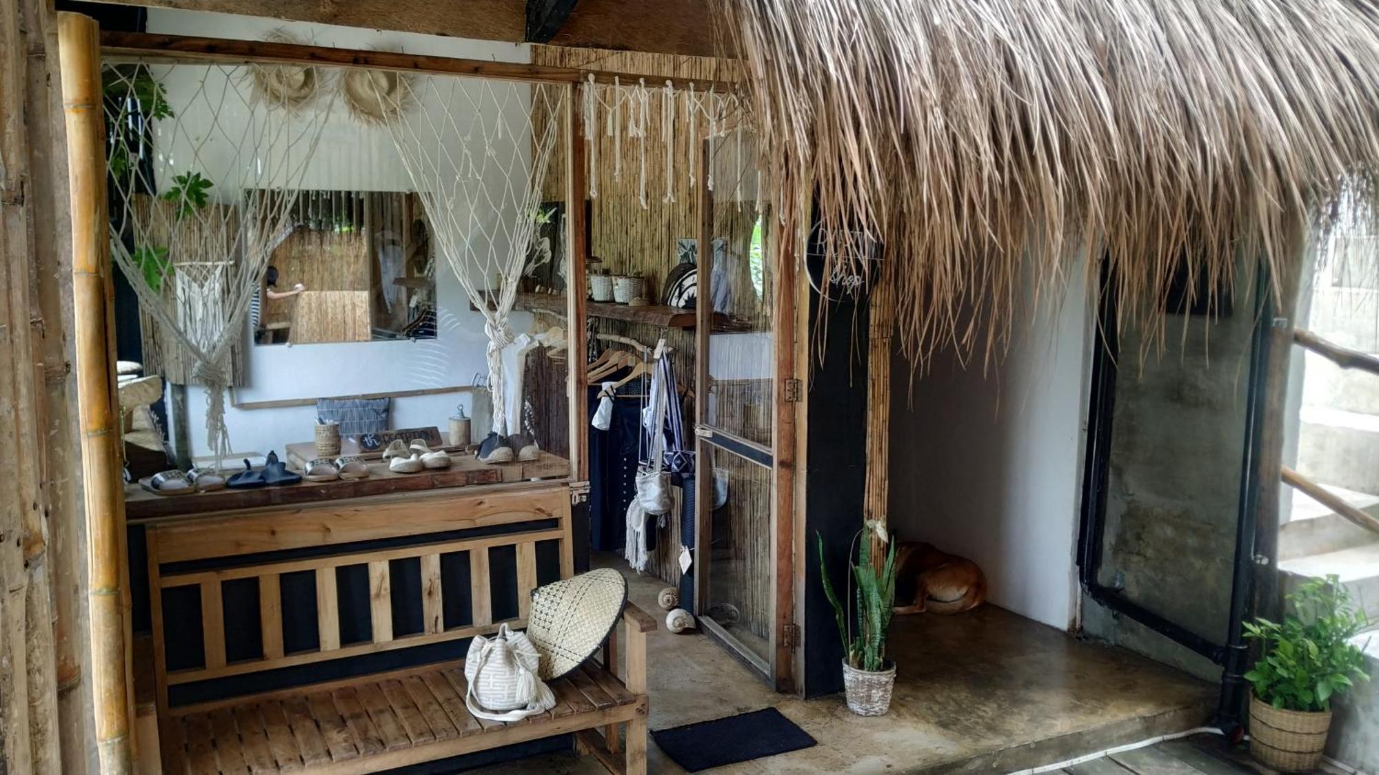 卢纳将军城 Tarzan'S House酒店 外观 照片